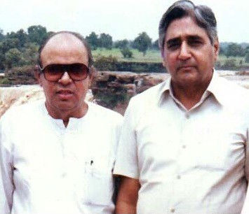 Govindlal Vora with Madhukar Kher
